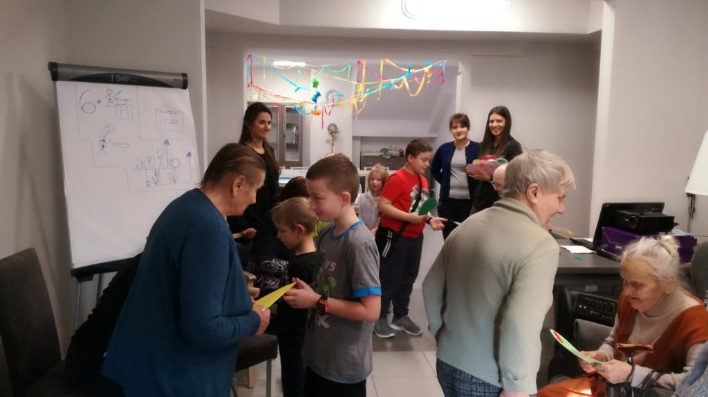 Dzieci z stowarzyszenia SIEMACHA z Skawiny
